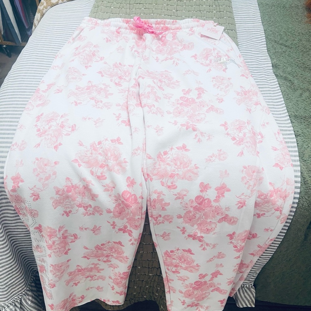 LoveShackFancy/pink collab Pink Floral Joggers